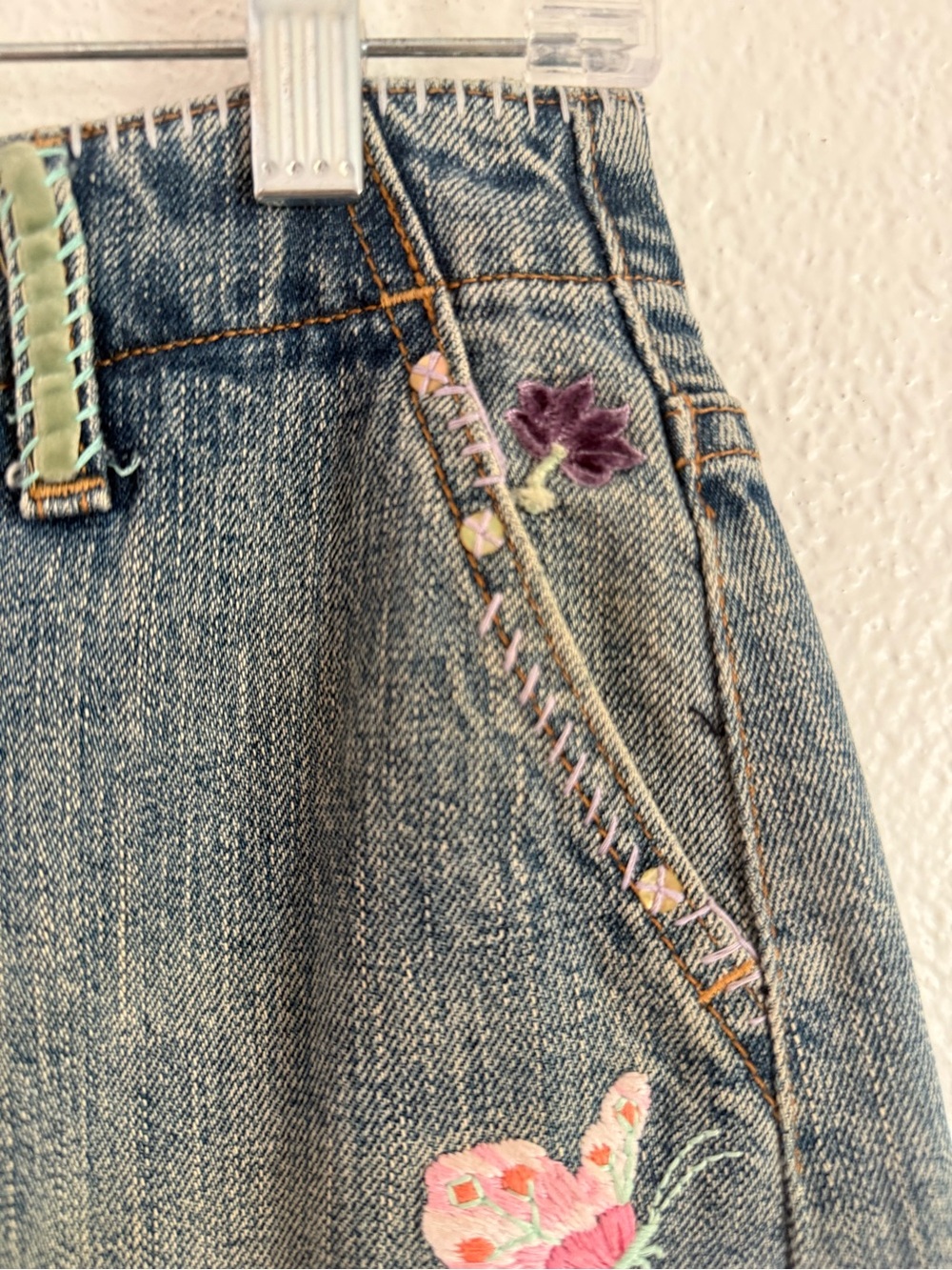 Vintage Y2K Gap Denim Skirt Size XS Embroidered Butterfly Boho Festival Fairy - Picture 3 of 10
